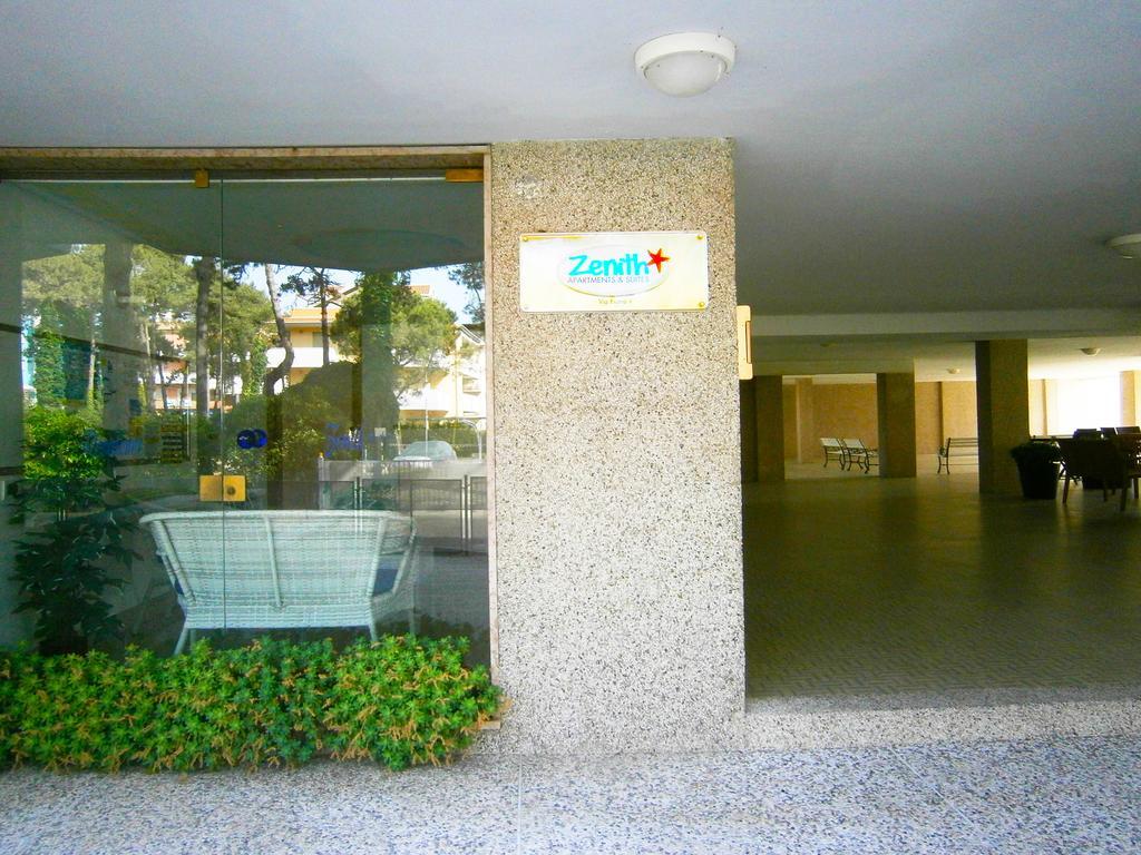 Residence Zenith Каорле Экстерьер фото
